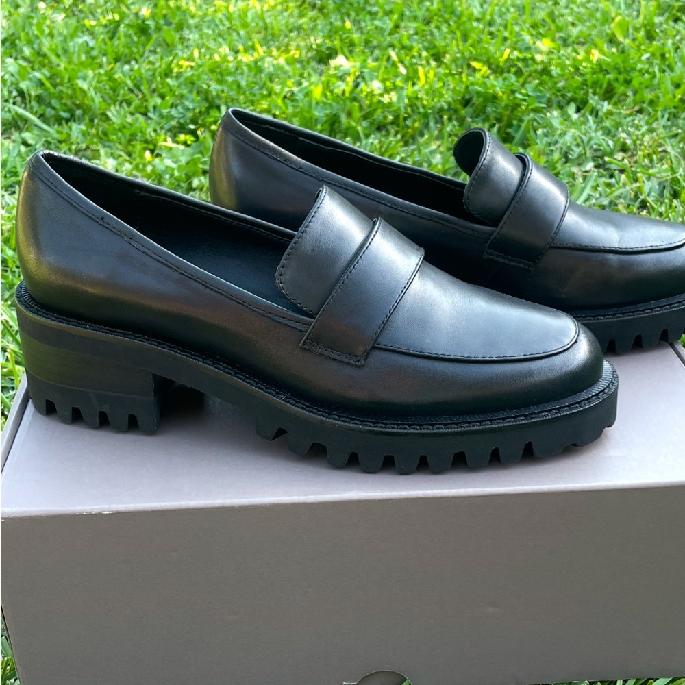 Aerosoles Black Leather Loafers